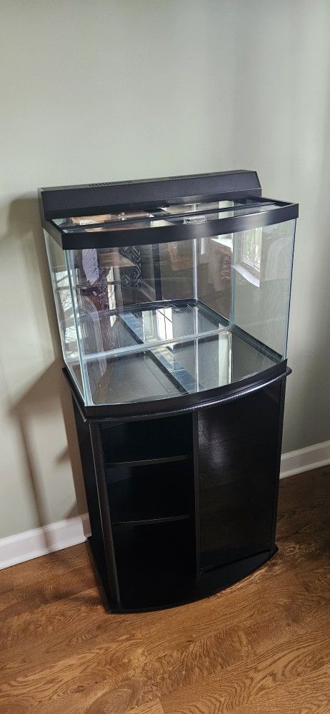 28 Gallon Fish Tank