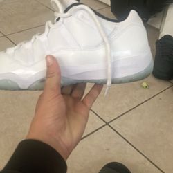 jordan 11s white 