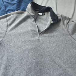 Filas Sweater Size L
