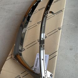 Lexus ISF 2008-2014 OEM parts Tail Lights Front Grill And Trunk Spoiler  Lexus Is250 Is350