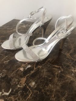 SIZE 6