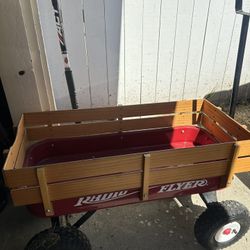 Radio Flyer Wagon 