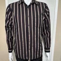 Perry Ellis Men’s Button Down Shirt Size Medium