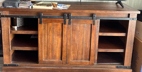 Tv stand