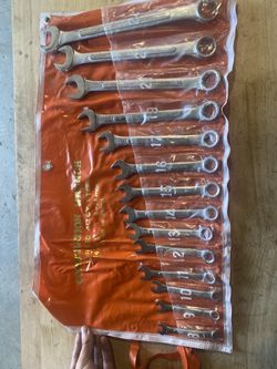 Metric Wrench Set