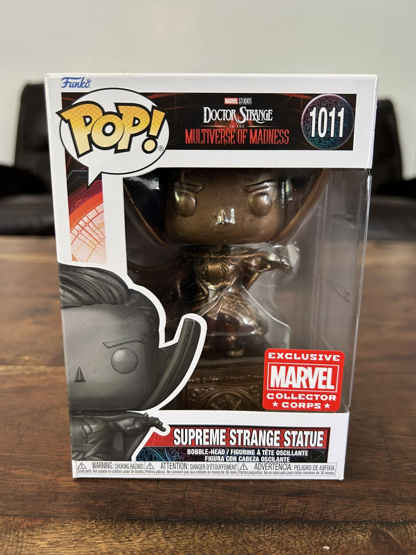Supreme Strange Statue 1011
