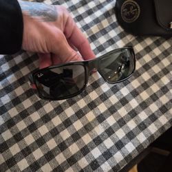 Ray Ban Sun Glasses