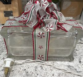 Peppermint Ribbon Glass Block Light