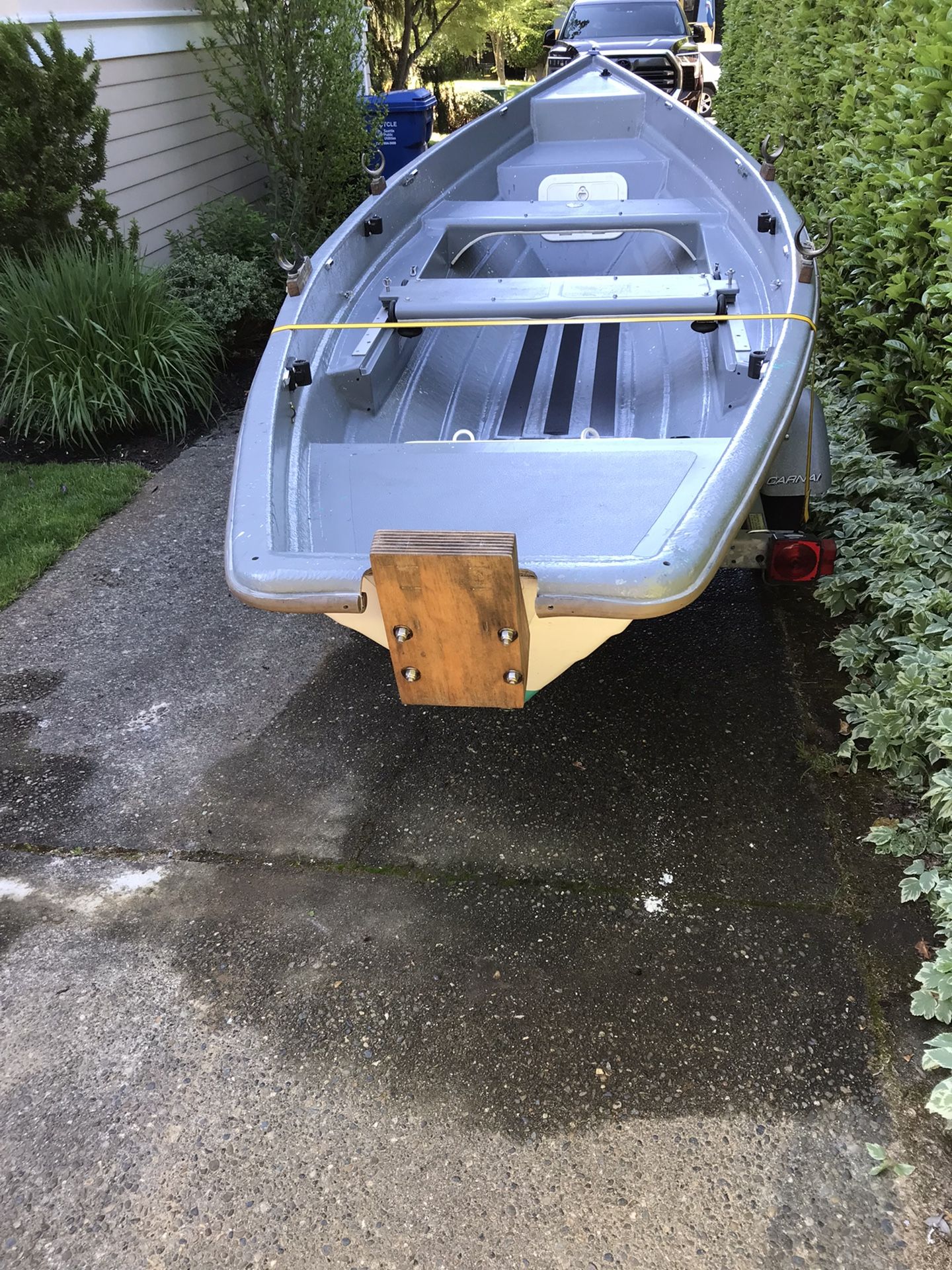 Row Boat Swampscott Dory 16 Foot Sliding Seat Row Boat for Sale in