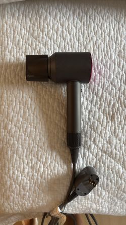 Dyson Blow dryer