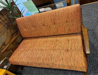 Love seat