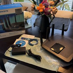 Linksys AC-5400 EA-9500MU-MIMO 1GB Gaming Router