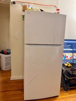 LG Top-Freezer Refrigerator White [Negotiable]