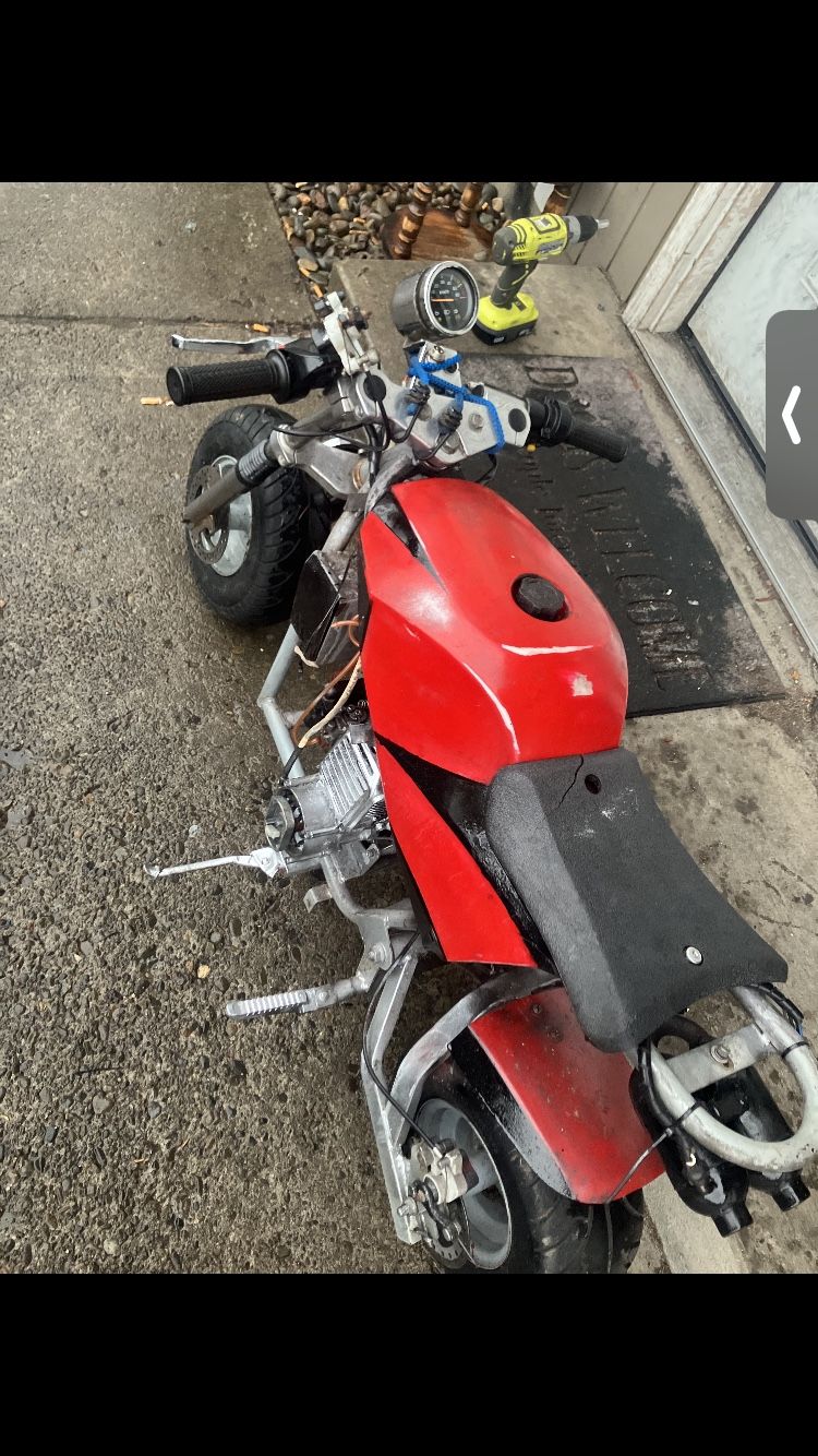 Pocket bike/gas Scooter. 200 For Everything