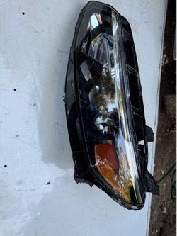2016-2018 Chevy Malibú headlight