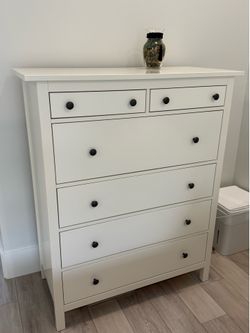 IKEA HEMNES 6-drawer dresser white