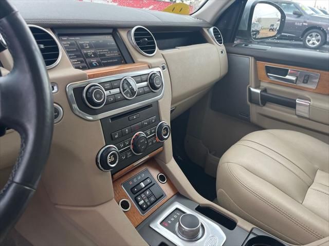 2015 Land Rover LR4