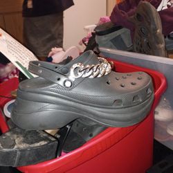 Crocs Comfort Size 11 Brand New