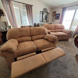 Set Of Recliner Couches