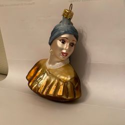 Vemeer’s   ornament 