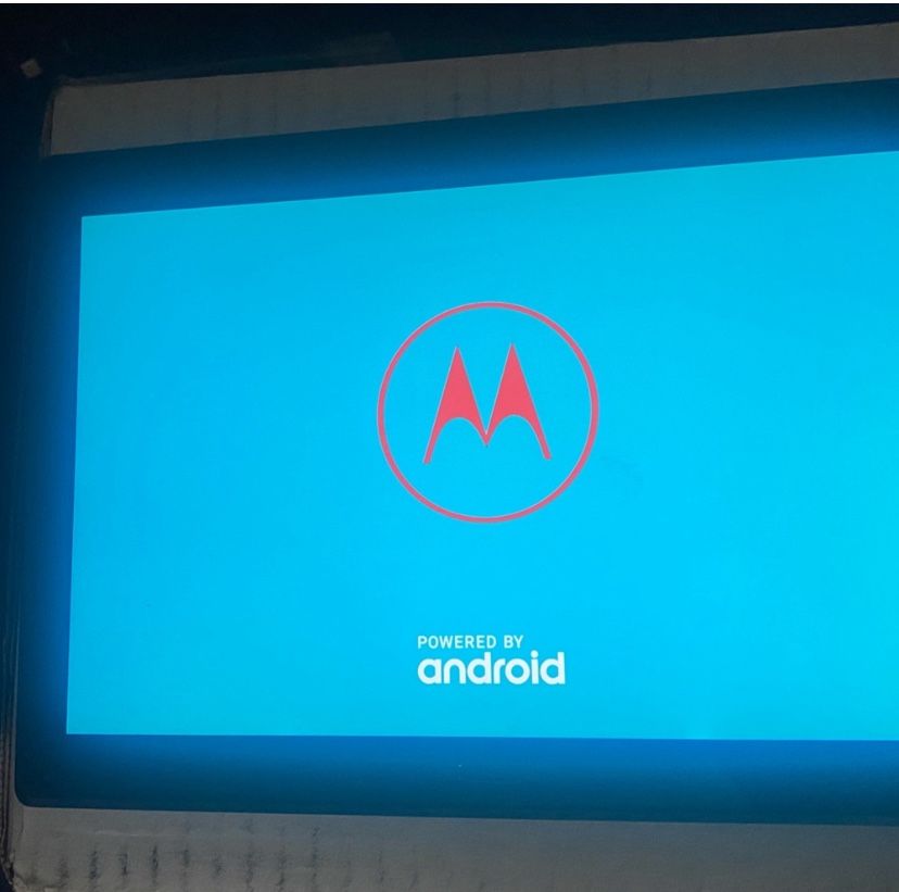 AT&T LENOVO MOTO WI-FI TAB