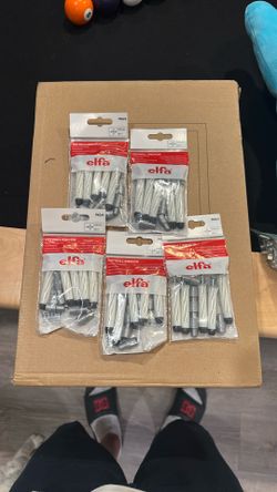 5 5 Packs Of Elfa Drywall Anchors New