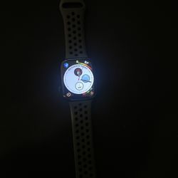 Apple Watch Series 8 (45mm, Cellular)