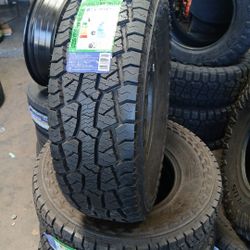 New Set Of Tires 235 75 15 HAIDA 