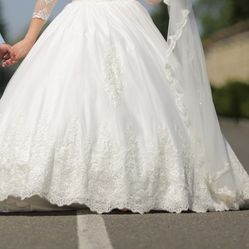 Wedding Dress Ballgown With Veil Used About 