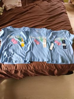 4 kids shirts, for girls