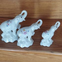 Vintage porcelain elephant figurines