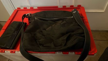 Coach purse and wallet