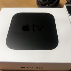 Apple TV 4K (32GB) – Excellent Condition + Remote & Cables