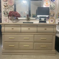 Collectable A.Brandt Ranch Oak 