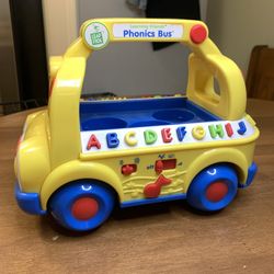 Leap Frog Learning Friends Phonic Musical Bus