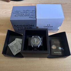 Mission To The Moon Swatch Omega