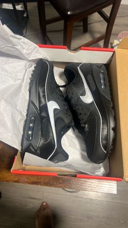Nike Air Max size 10