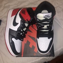 Jordan 1 Bred Toe Size 8.5