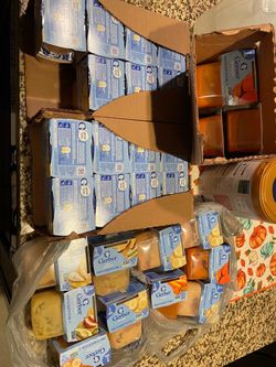 70 containers of Gerber baby food expires May 2027