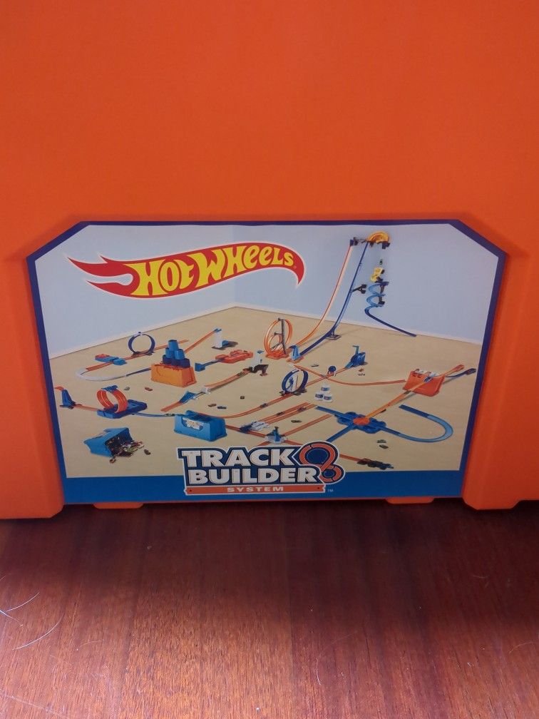 Hot Wheels Track Builder