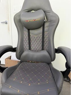 gaming chair