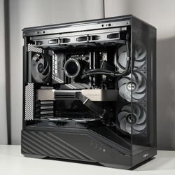 (9800X3D/5080) GAMING PC - Ryzen 7 9800X3D, Nvidia RTX 5080 16GB, 32GB DDR5, 2TB NVME, LCD AIO