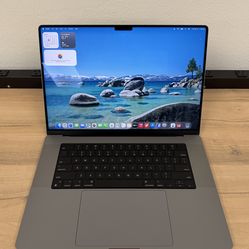 16" MacBook Pro M1 Pro 10 Core*500GB SSD*16GB RAM