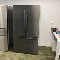 Bosch Matte Black French Door Refrigerator