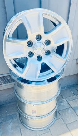 17” Chevy Rims Off Silverado