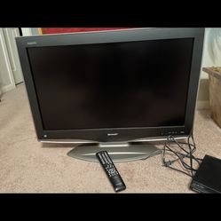 32” TV 
