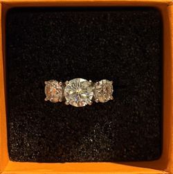 .925 Sterling Silver Piece with BRILLIANT CUT