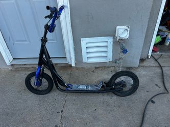 Mongoose Kick Scooter Black Blue Pneumatic Tires BMX Style