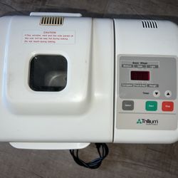 MADE IN JAPAN  VERY GOOD BREAD MACHINE