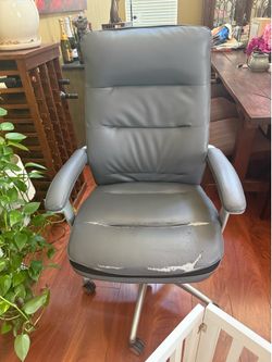 Free desk chair